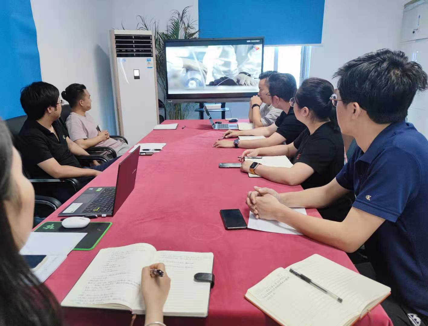 建筑智能化事業(yè)部傳達學習全國安全生產(chǎn)電視電話會議精神