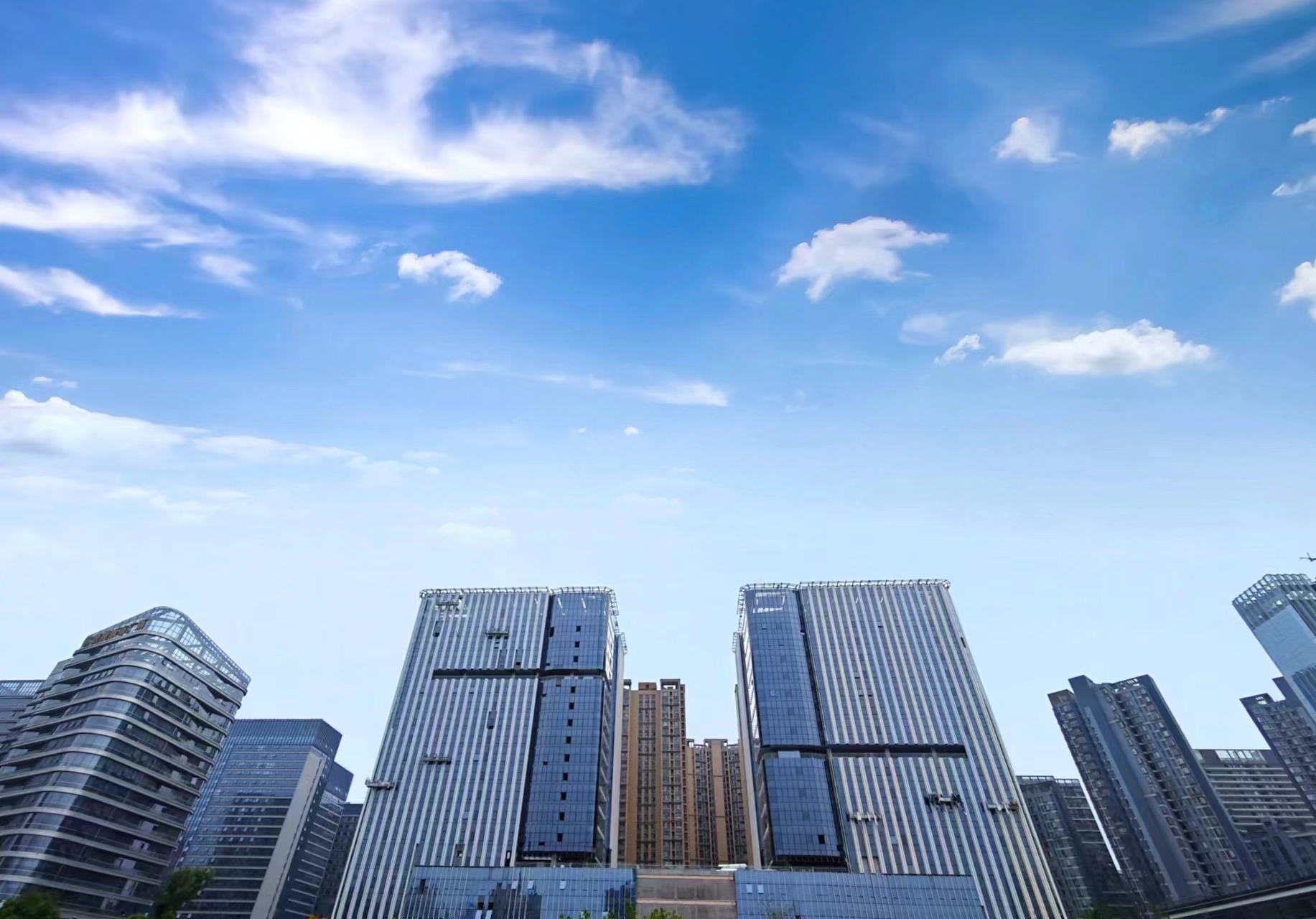 1713509618133605.jpg 1713509618133605.jpg